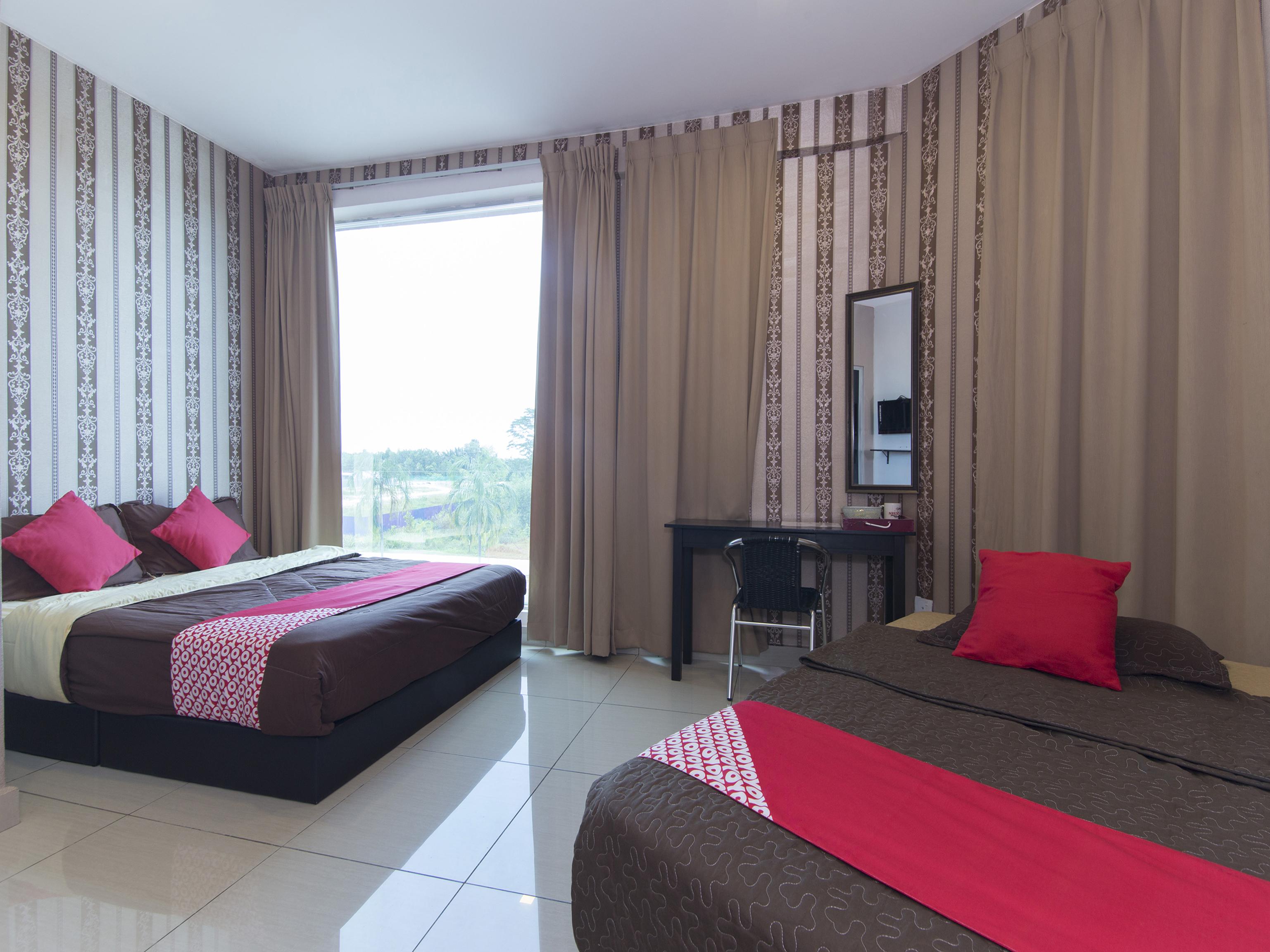 Night Queen Hotel Sepang Exteriér fotografie